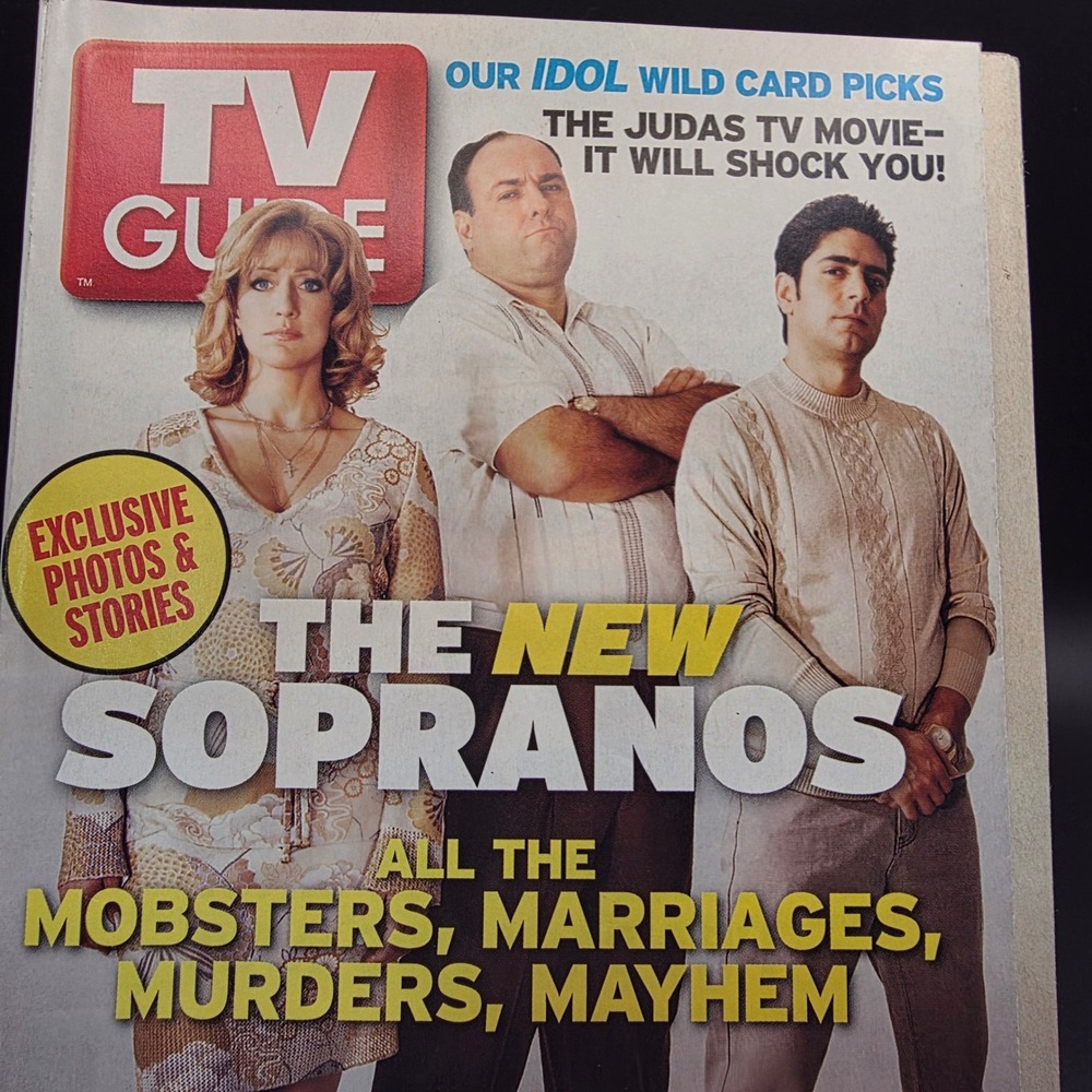 TV Guide Magazine The Sopranos March 6-12 2004‎ James Gandolfini HBO Collectible